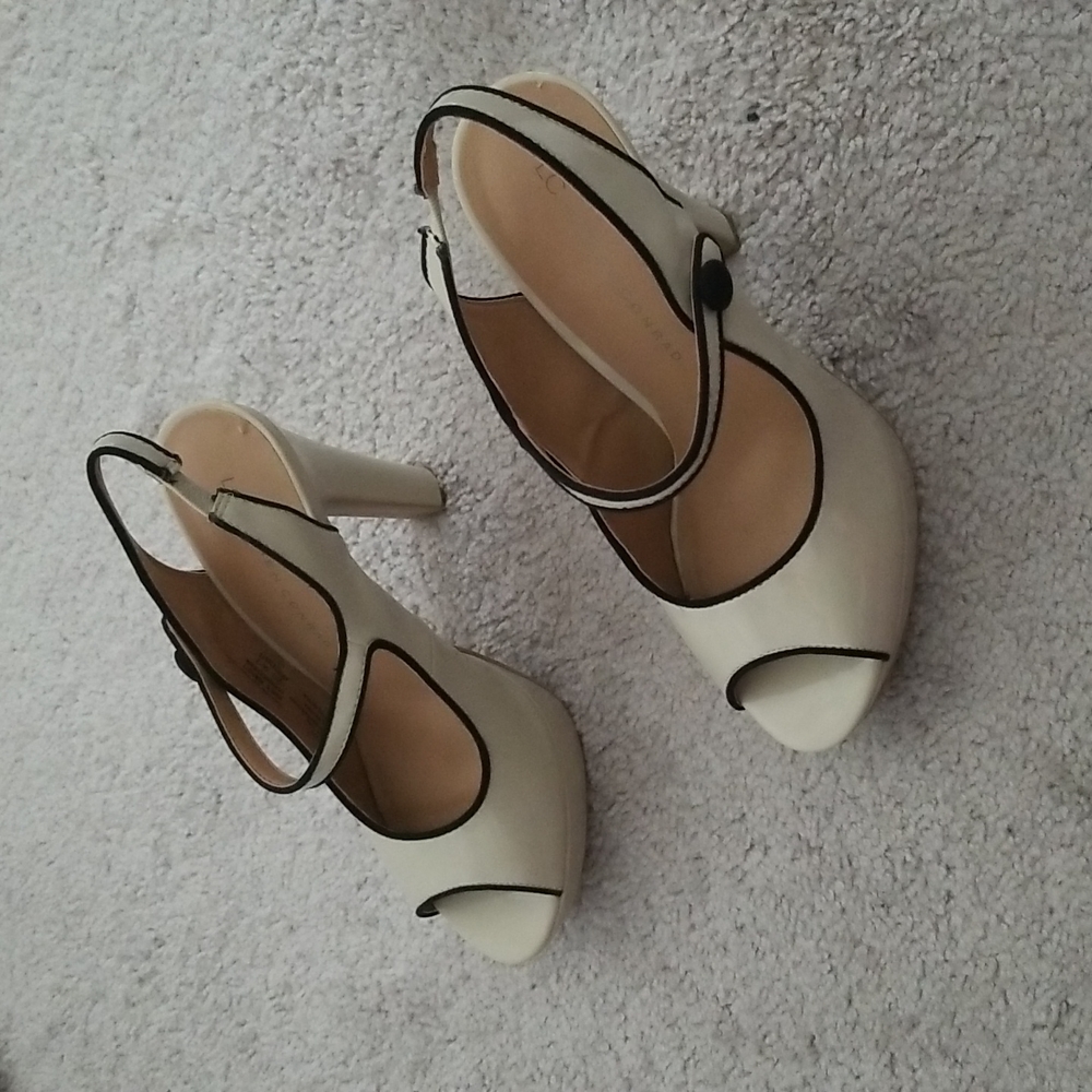 Lauren Conrad heels